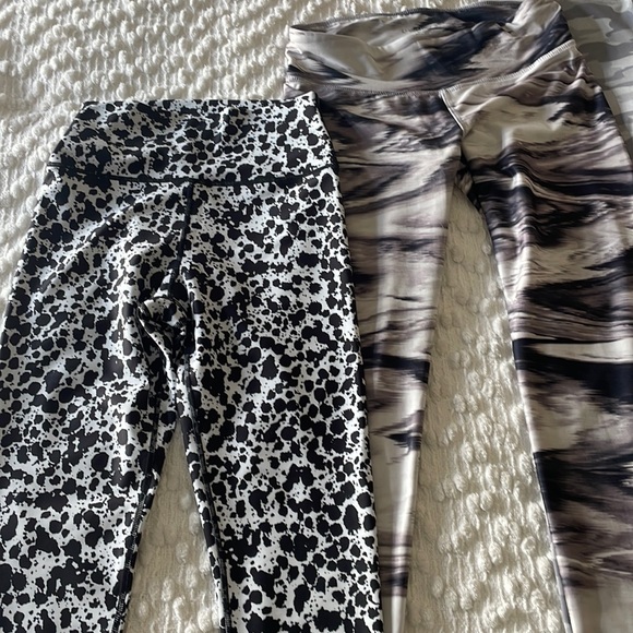 Bundle !! Gym Leggings - Picture 2 of 3